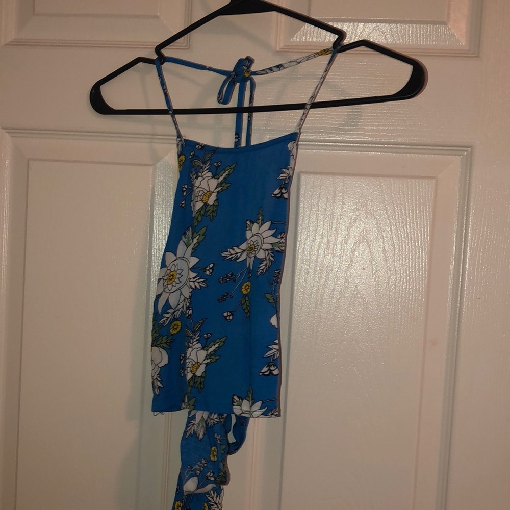 Halter Top - Picture 2 of 2